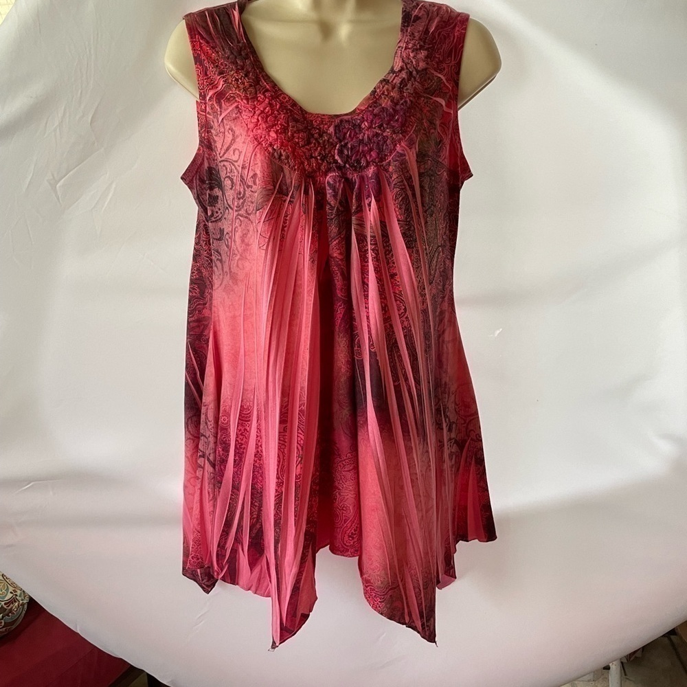 Lovely pink sleeveless top